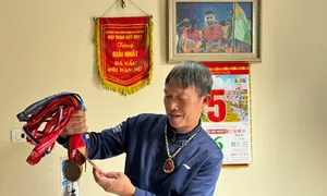Giấc mơ 'con trai lên tuyển' của gia đình Doãn Ngọc Tân