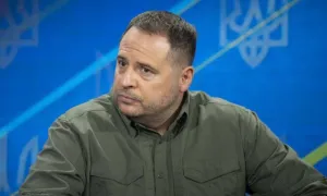 Ukraine yêu cầu Nga cung cấp dự thảo điều kiện ngừng bắn Ukraine yêu cầu Nga cung cấp dự thảo điều kiện ngừng bắn