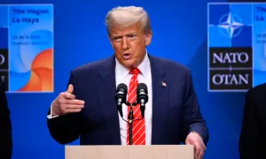 Ông Trump: Thỏa thuận hạt nhân với Iran không còn cần thiết