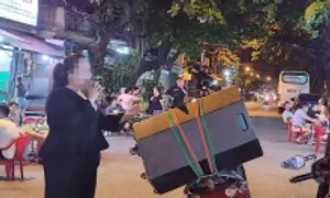 Ám ảnh hàng xóm hát karaoke náo động khu dân cư Ám ảnh hàng xóm hát karaoke náo động khu dân cư