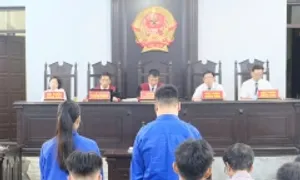 Cựu công an tiếp tay lừa bán đất bằng những lời cam kết tạo lòng tin Cựu công an tiếp tay lừa bán đất bằng những lời cam kết tạo lòng tin