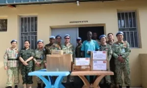 Quân y Việt Nam khám bệnh cho phạm nhân ở Nam Sudan Quân y Việt Nam khám bệnh cho phạm nhân ở Nam Sudan