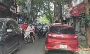 Đỗ xe gây ùn tắc bị phạt thế nào? Đỗ xe gây ùn tắc bị phạt thế nào?