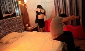 Chồng đột tử khi 'ăn vụng', vợ kiện gái mại dâm đòi bồi thường Chồng đột tử khi 'ăn vụng', vợ kiện gái mại dâm đòi bồi thường