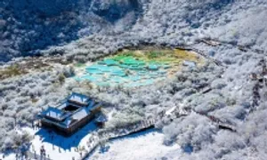 Tuyết rơi giữa mùa thu ở Trung Quốc