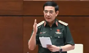 'Trong thảm họa, nhà giàu hay nghèo đều cần được cứu trợ'